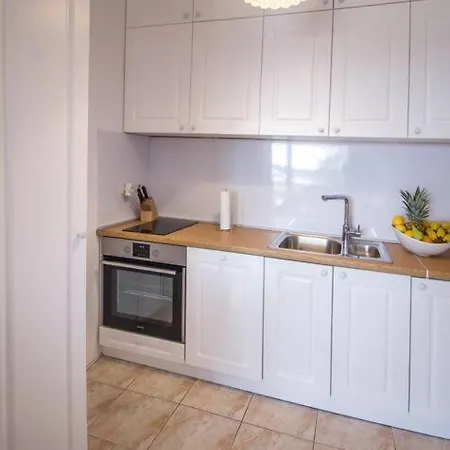 Charming One-bedroom Apartment, Old Town Located * Makarska